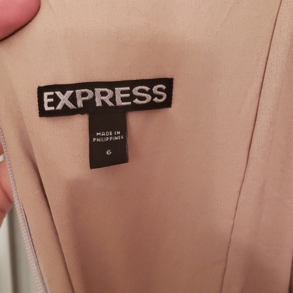 Express Gold Dress - Picture 6 of 7